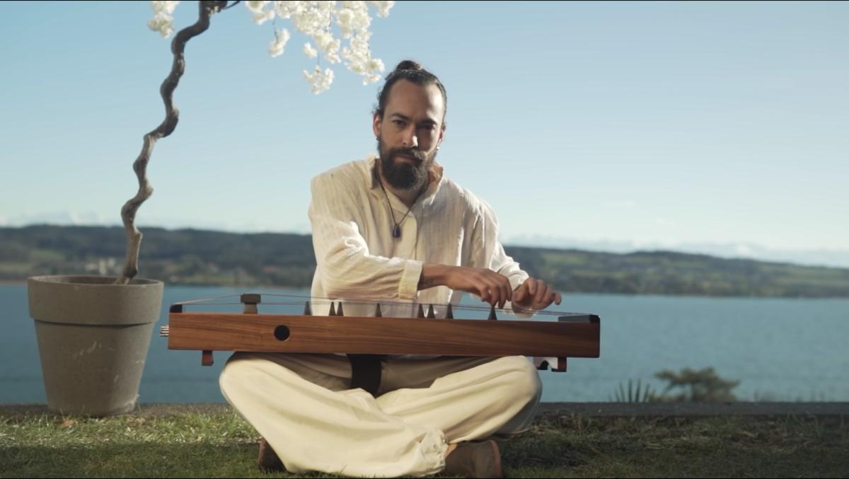 Ken Mauron - Santoor